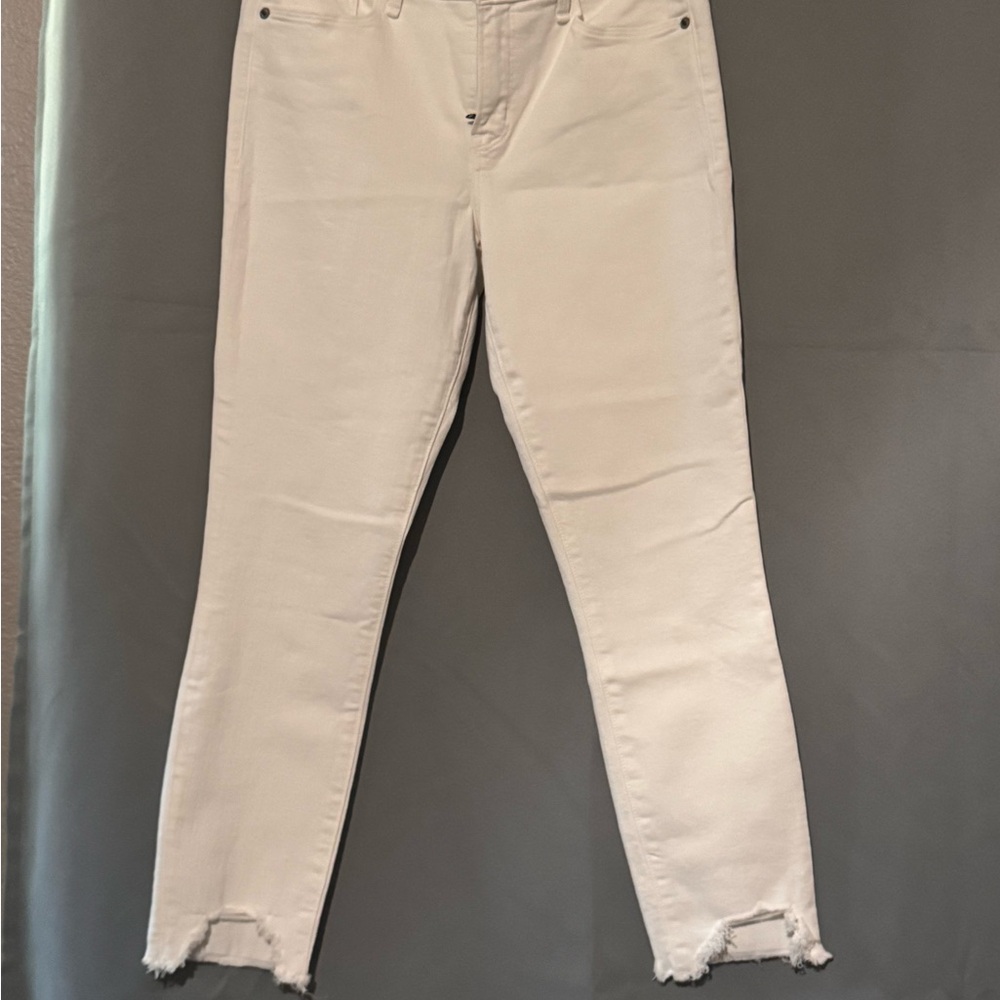 Abercrombie & Fitch Cream Ankle Jeans with Frayed Hem